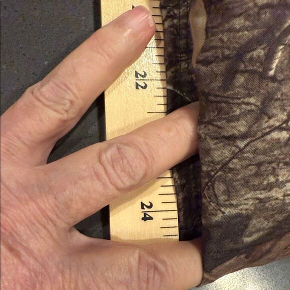 Mossy Oak Kids Camo Puffer Jacket with Hood - Picture 13 of 14